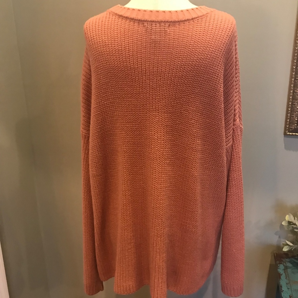 Sweater - Picture 3 of 4